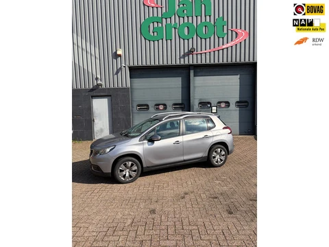 Peugeot 2008 1.2 PureTech Blue Lion