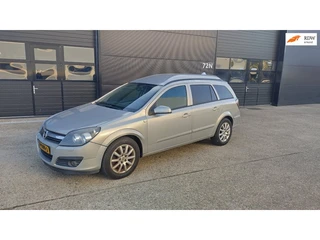 Opel Astra 1.9 CDTi Enjoy apk 04-2027 rijd schakelt super airco koud