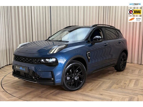 Lynk & Co 01 1.5 PHEV 261 PK | 69 km elektrisch | Zwarte Hemel | Pano | ACC