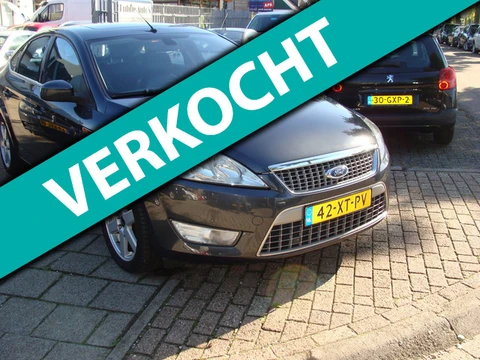 Ford Mondeo 2.5-20V Titanium pano navi airco nap apk