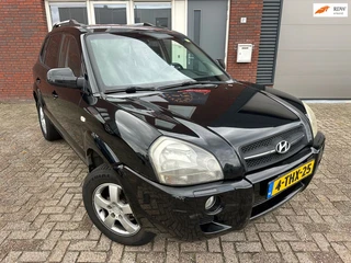 Hyundai Tucson 2.0i Active / Leder / Stoelverw / clima / LM