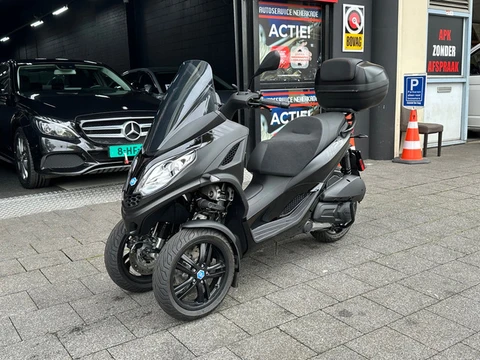 Piaggio Scooter 300 MP3 HPE Nieuwstaat! 255KM!
