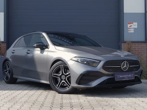 Mercedes-Benz A-klasse 220 4MATIC AMG Line