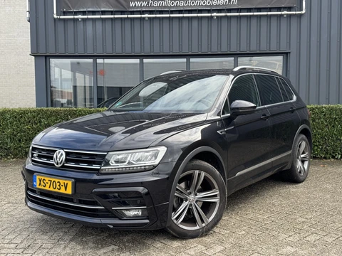 Volkswagen Tiguan 1.5 TSI 131pk R-Line Comfortline Business Virtual Led  trekhaak 19" NL Auto 166dkm