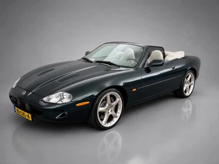 Jaguar XKR 4.0 V8 Convertible Unieke uitvoering in kleurcombinatie en alle opties. Historie aantoonb