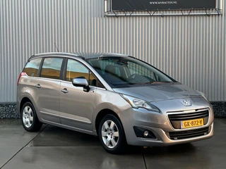Peugeot 5008 1.2 PureTech Style 5p., Dealer onderhouden, Navi, Airco, Trekhaak