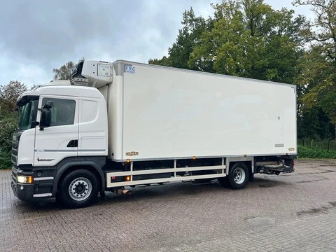 Scania R450 Retarder Chereau 7cm walls and Lift (bj 2018)