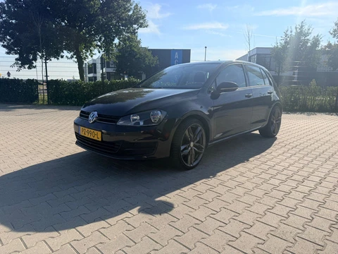Volkswagen Golf 1.2 TSI Trendline