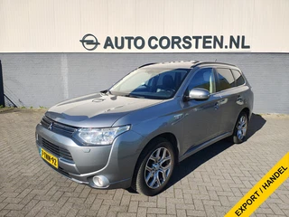 Mitsubishi Outlander 2.0I PHEV 203pk Automaat Panoramadak Trekhaak Hybride 4WD Leder+Verwarmd Blueto