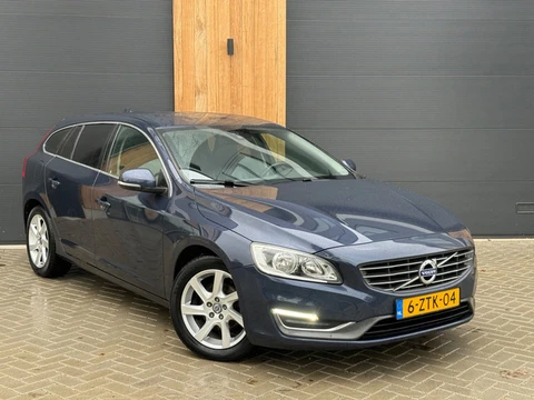 Volvo V60 2.0 D4 Summum EURO6|2E EIGENAAR|LEER|CLIMA|NAVI