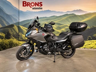 Honda NT1100 DCT Veel extra optie l nieuwstaat l NL motor