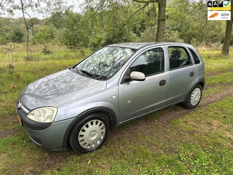 Opel Corsa 1.2-16V Njoy Nieuwe APK bij aflevering