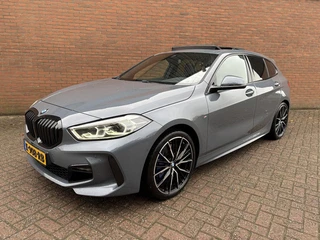 BMW 1-serie 118i High Executive Pano - Leder - 19inch