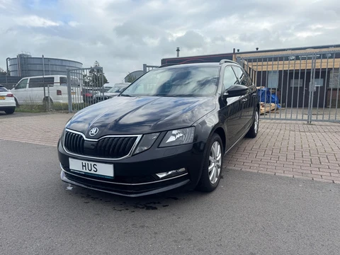 Skoda Octavia Combi 2.0 TDI DSG-AUTOMAAT NAVI/LED/CLIMA