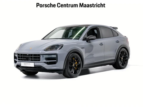 Porsche Cayenne Turbo E-Hybrid Coupé met GT pakket