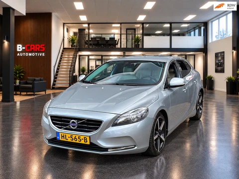 Volvo V40 1.6 D2 Summum R-Design|StoelMM|Aut|Leer|Camera|