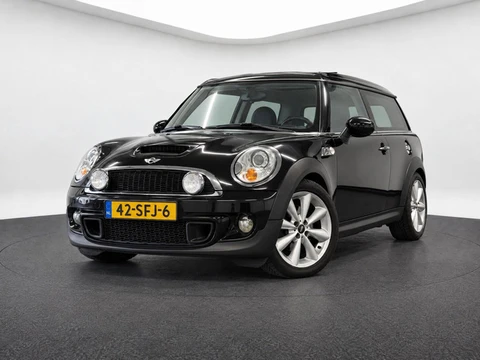Mini Clubman 1.6 Cooper S Chili (PANO, LEDER, NAVI, PARKEERSENSOREN)