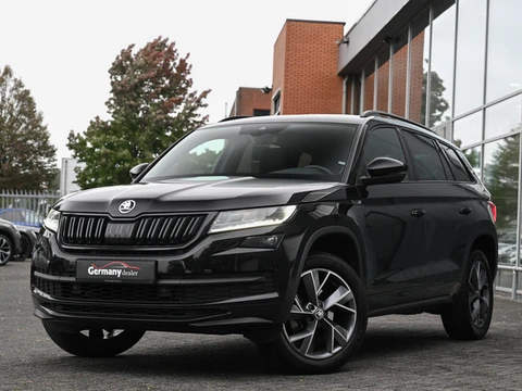 Škoda Kodiaq 1.5 TSI Sportline Business Pano Navi Camera Schaalst. Canton Keyless Tr.Haak VOL!