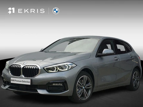 BMW 1 Serie 118i | Sport Line | Panoramadak | HiFi System | Voorstoelen en Stuurwielrand verwarmd | 