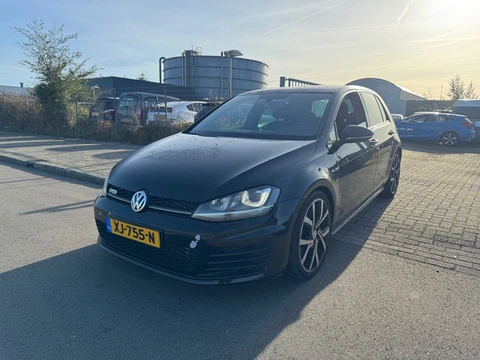 Volkswagen Golf 2.0 TDI GTD 135 KW XENON/PANO/NAVI/CLIMA