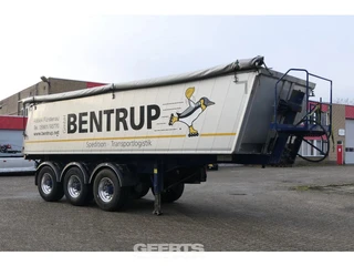 Kempf SKM 35/3 | Tipper/Kipper | Isolated | 2014 | BPW Axles | (1) Lift Axle | Alcoas | Toolbox | Ge