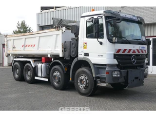 Mercedes-Benz Actros 3241 | 8X4 | Two-way tipper | 515252Km | 2008 | Full Leaf-Spring | Drum brakes 