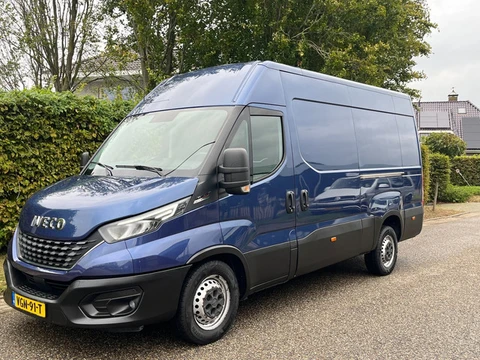 Iveco Daily 35S18 3.0 Hi Matic Autom |L2H2 |3500kg trekgewicht | led | Camera