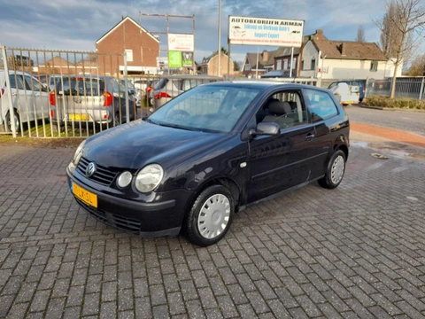 Volkswagen Polo 1.4-16V Sportline