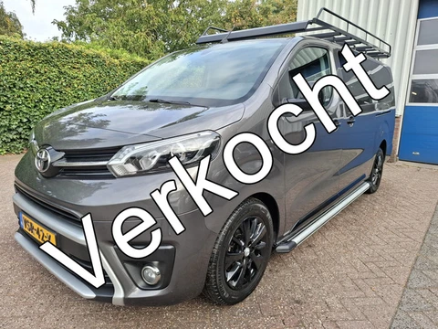 Toyota ProAce Worker 2.0 D-4D Black Line DC 5-PERSOONS 2 X SCHUIFDEUR 145PK
