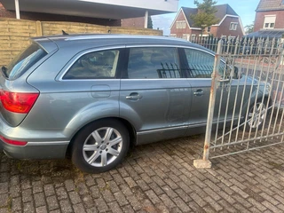 Audi Q7 4.2 FSI quattro