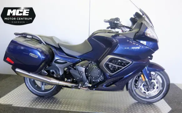 Triumph Trophy 1200 A1 (2015)