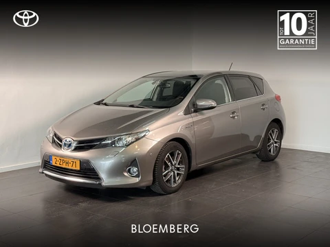 Toyota Auris 1.8 Hybrid Lease | Stoelverwarming | Panoramadak | All season banden |