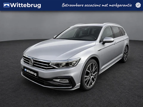 Volkswagen Passat Variant 1.5 TSI 150pk R-Line Business + DSG Automaat Panoramadak / Navigatie / R-L