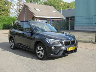 BMW X1 sDrive18i High Executive (bj 2017, automaat)