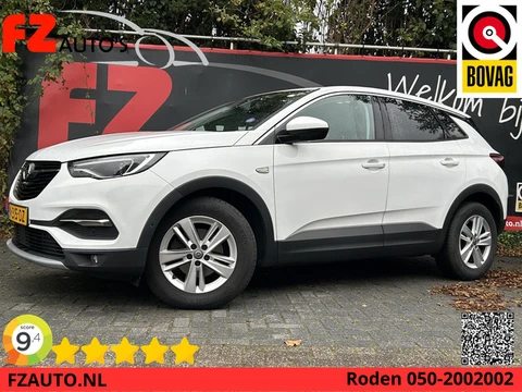 Opel Grandland X 1.2 Turbo Business Elegance Trekhaak-navigatie-Cruise controle