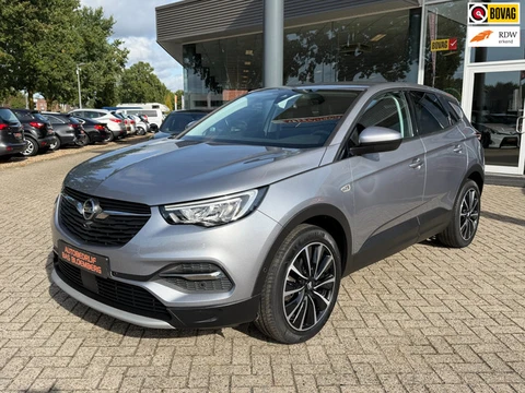 Opel GRANDLAND X 1.2 Turbo Business Elegance , navi, apple carplay, PDC, etc.