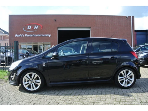 Opel Corsa 1.2 EcoFlex Selection airco nieuwe apk inruil mogelijk