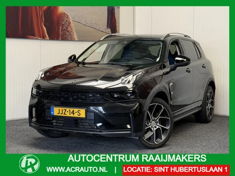 Lynk & Co 01 1.5 6.6kW, BLACK EDITION 360 CAMERA ADAPTIVE CRUISE CONTROL SCHUIF/KANTELDAK APPLE CARP