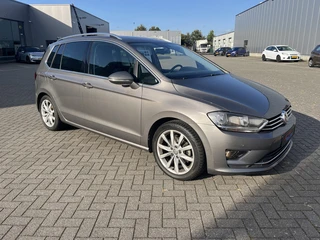 Volkswagen Golf Sportsvan 1.4 TSI Highline (bj 2015)