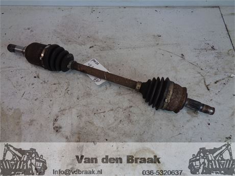 Fiat Panda 1.2 8V 2003-2013 Aandrijfas links voor