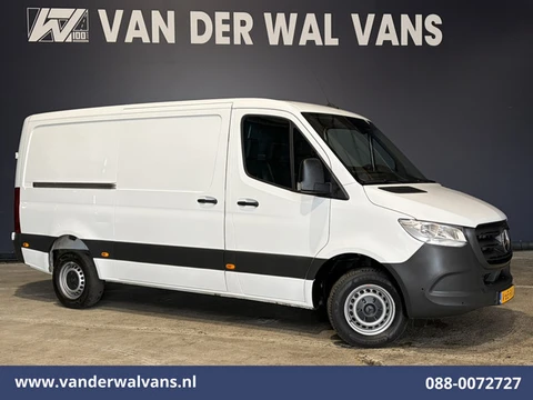 Mercedes-Benz Sprinter 317 CDI 170pk L2H1 Euro6 Airco | Camera | Navigatie | 2800kg Trekhaak | Apple