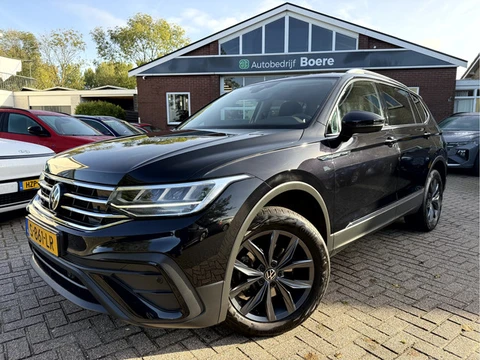 Volkswagen Tiguan Allspace 1.5 TSI Life Business 7-Persoons 18''Lmv, Camera, App Connect