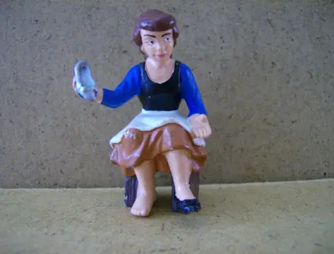 Assepoester 3 poppetje adv5455