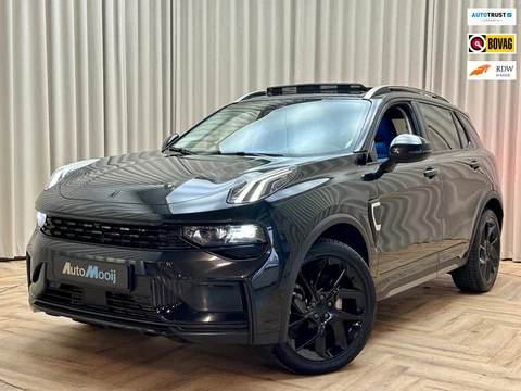 Lynk & Co 01 1.5 Hybride | BLACK PACK | Zwarte hemel | Infinity Sound | Panoramadak | Adaptive Cruis