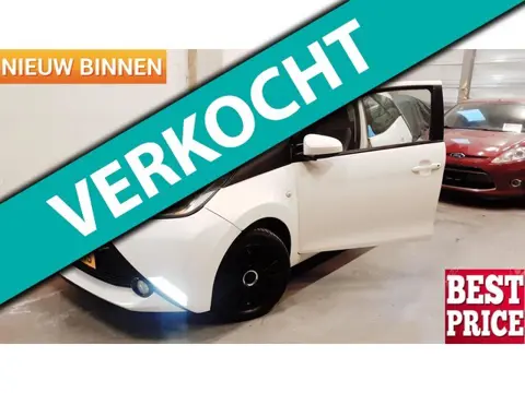 Toyota Aygo 1.0- 55.985KM/VolleOptie/Camera/NAVI/Garantie/2016