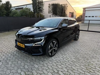 RENAULT MEGANE EV60 ICONIC 1e eig leder warmtepomp SOH 94%