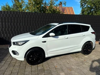 FORD KUGA 1.5 ECOB. ST LINE