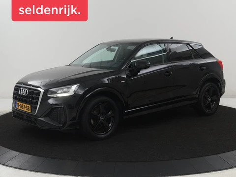 Audi Q2 35 TFSI S Edition | Cruise control | Stoelverwarming | Camera | Park assist | Navigatie | Bl
