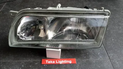 Nissan Primera (90-96) Koplamp DJAuto MNS341-G1L2 Li NOS