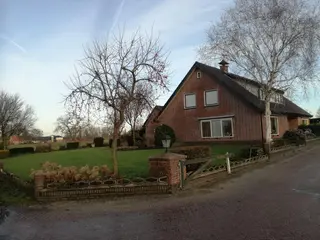 Woning aan de Pakhuisweg te De Klomp